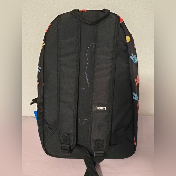 ❤️🩱💛🎒 Fortnite Black Backpack with Peace Signs - Picture 4 of 9